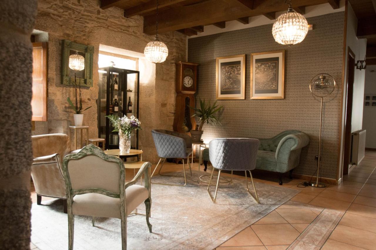 Hostal Pension Artilleiro Santiago de Compostela Exterior photo