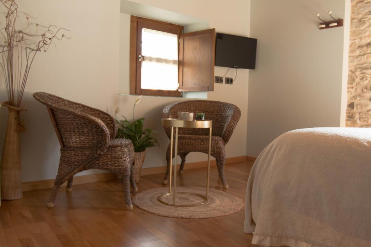 Hostal Pension Artilleiro Santiago de Compostela Exterior photo